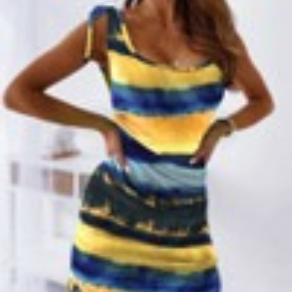 3/$30 Bundle: NWT Sleeveless Printed Beach Mini Dress